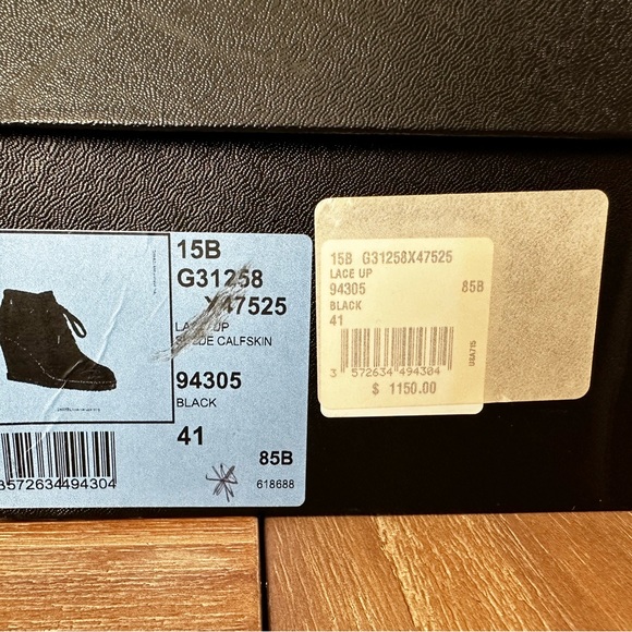 CHANEL Suede Wedge Booties CC Chain size 41 - Picture 11 of 12